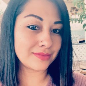 Meet your Posher, Lourdes